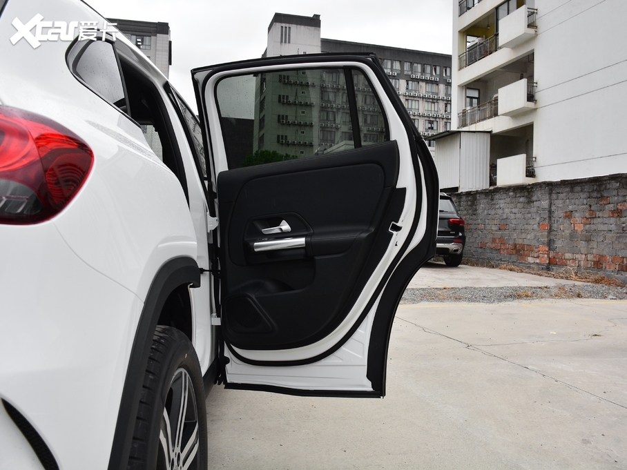 2020YGLA GLA 200 4MATIC