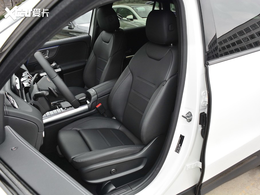 2020YGLA GLA 200 4MATIC