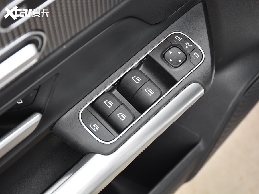 2020YGLA GLA 200 4MATIC