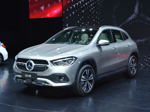 2020GLA 200 ǰ45