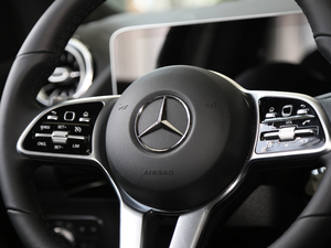 2020GLA 200 п؅^(q)