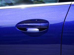 2020GLA 180 (x)(ji)^