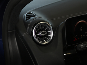 2020GLA 200 п؅^(q)