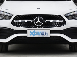 2020款GLA 200 4MATIC 中网
