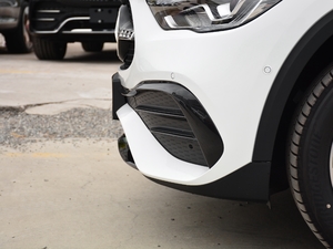 2020GLA 200 4MATIC ^