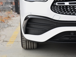 2020GLA 200 4MATIC ^