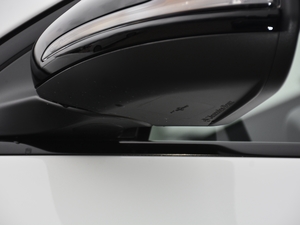 2020GLA 200 4MATIC ^