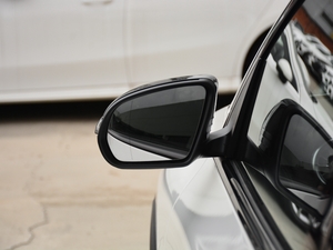 2020GLA 200 4MATIC ^