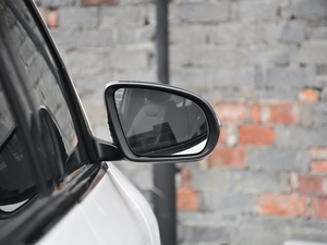 2020GLA 200 4MATIC ^