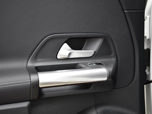 2020GLA 200 4MATIC g