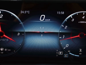 2020GLA 200 4MATIC п؅^(q)