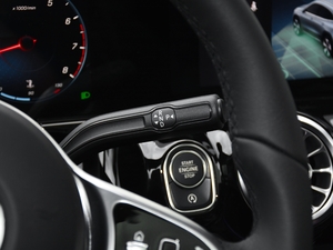 2020款GLA 200 4MATIC 换挡杆