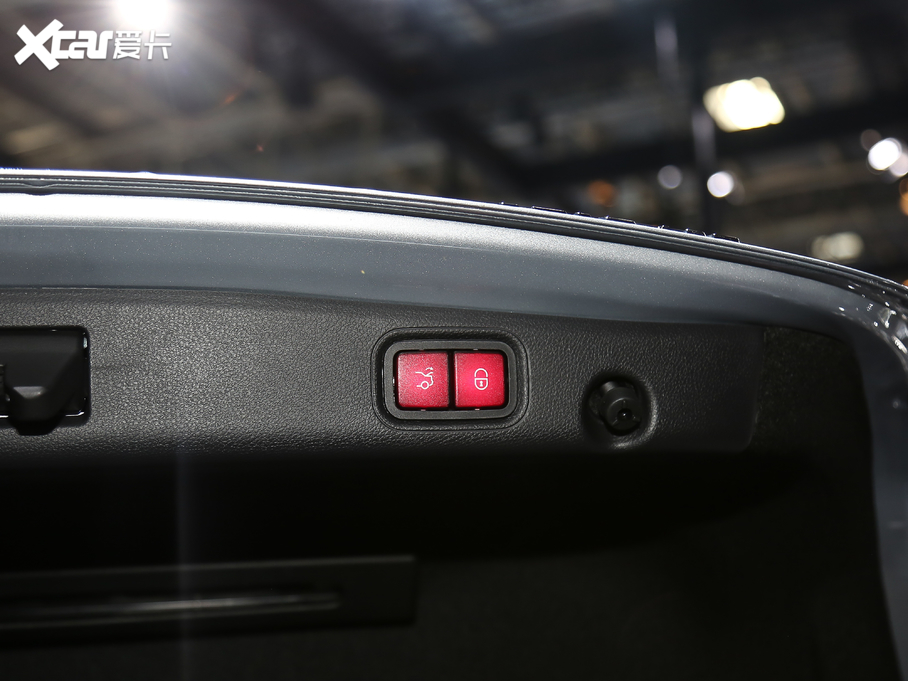 2021YE E 350 L 4MATIC \