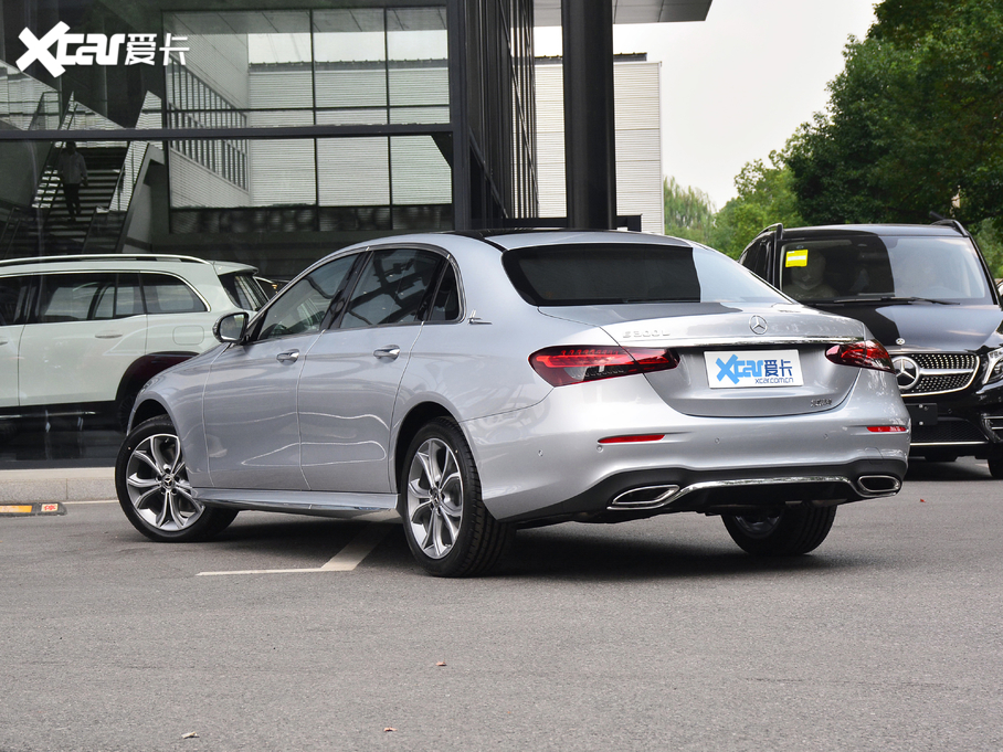 2021YE E 300 L F\