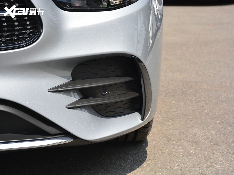 2021YE E 300 L F\