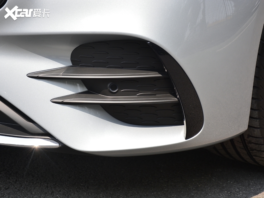 2021YE E 300 L F\