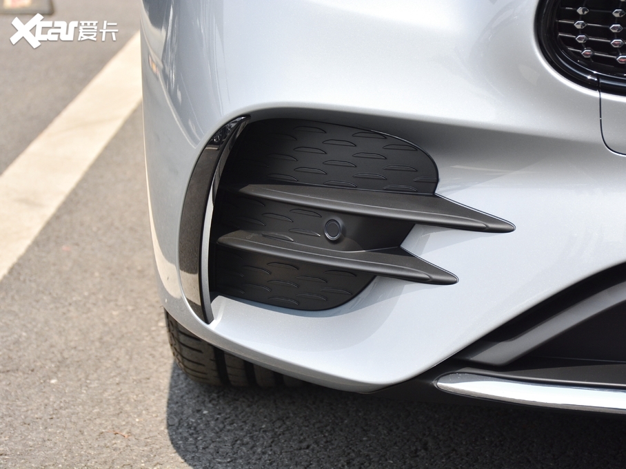 2021YE E 300 L F\