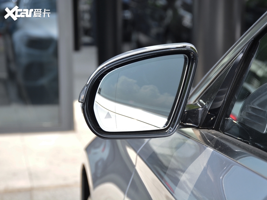 2021YE E 300 L F\