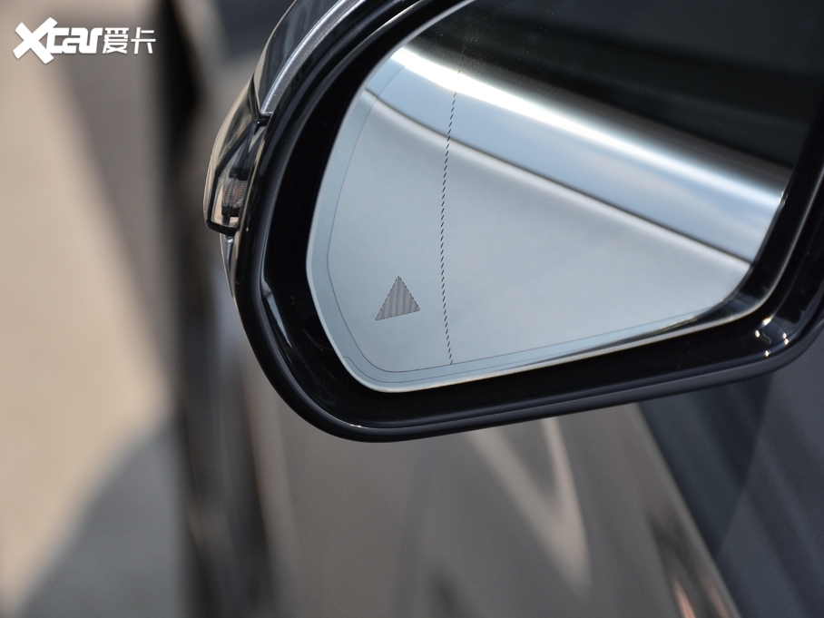 2021YE E 300 L F\