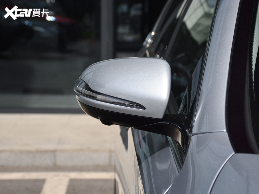 2021YE E 300 L F\