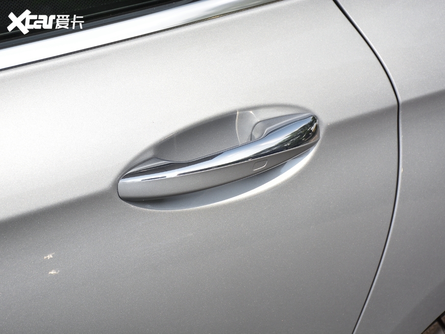 2021YE E 300 L F\