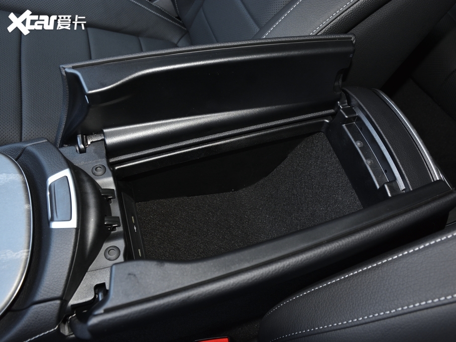 2021YE E 300 L F\