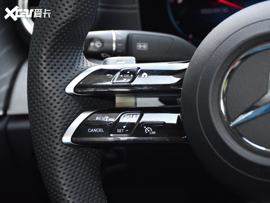 2021YE E 300 L F\