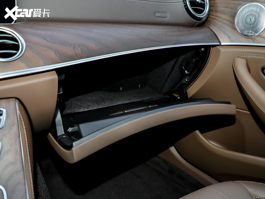 2021YE(j) E 300 L A