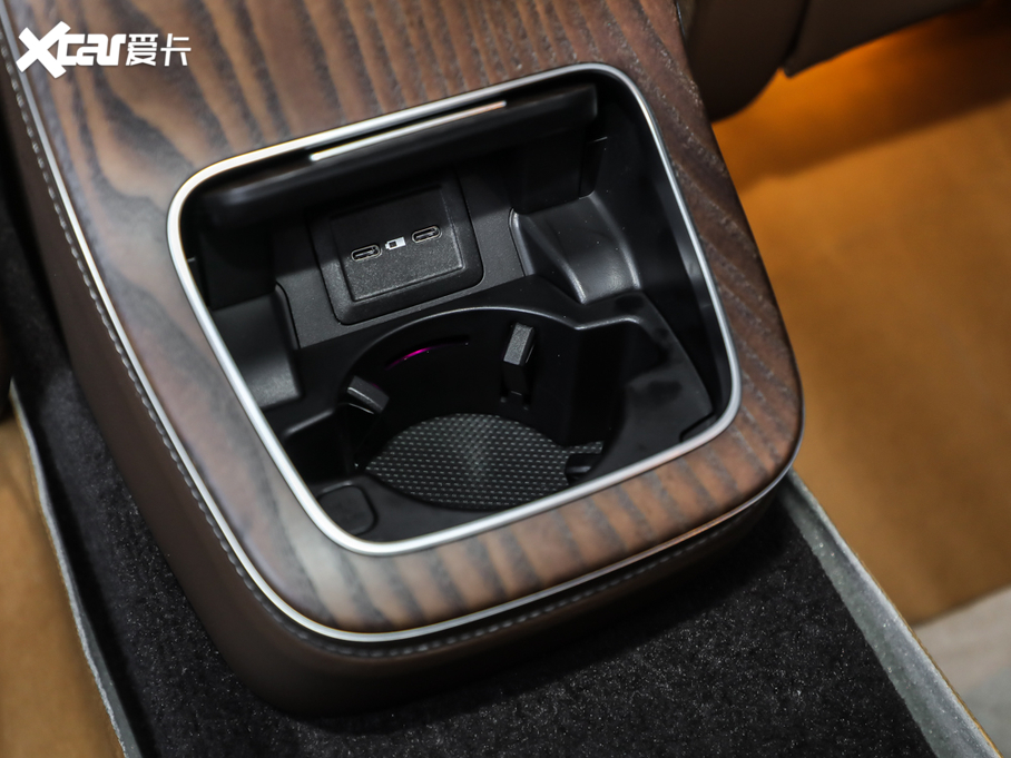 2021YE(j) E 300 L A