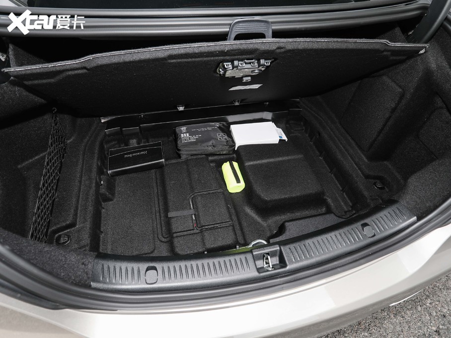 2021YE E 350 L 4MATIC \