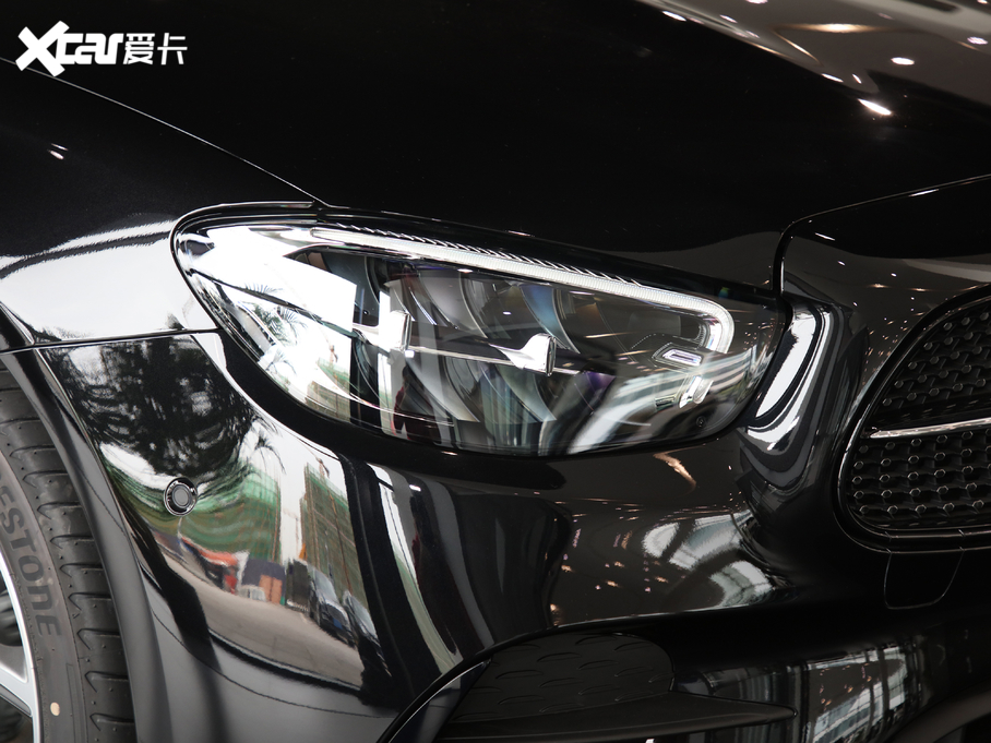 2021YE(j) E 300 L A\(yn)(dng)