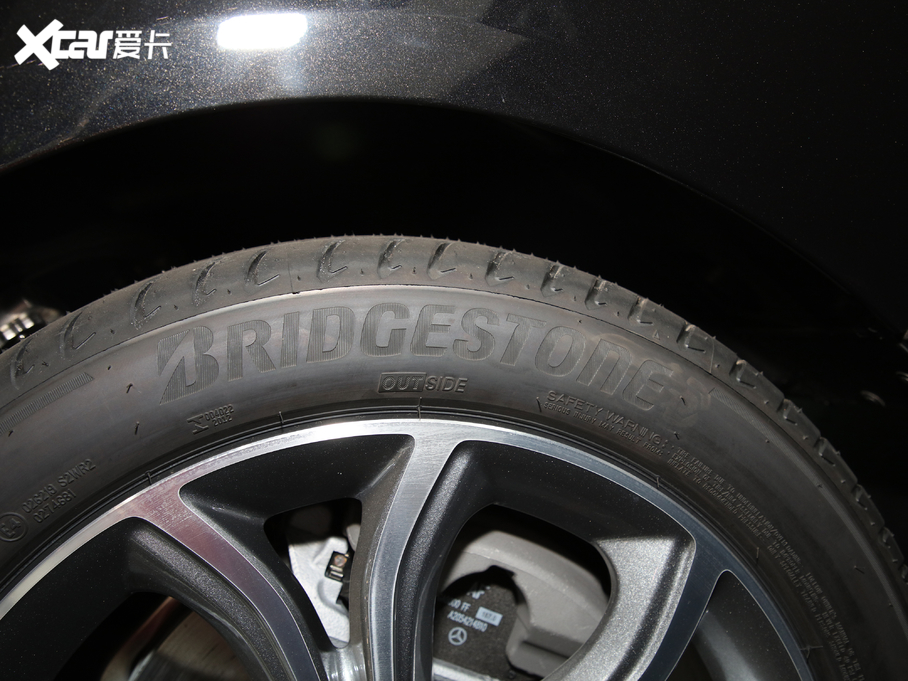 2021YE(j) E 300 L A\(yn)(dng)