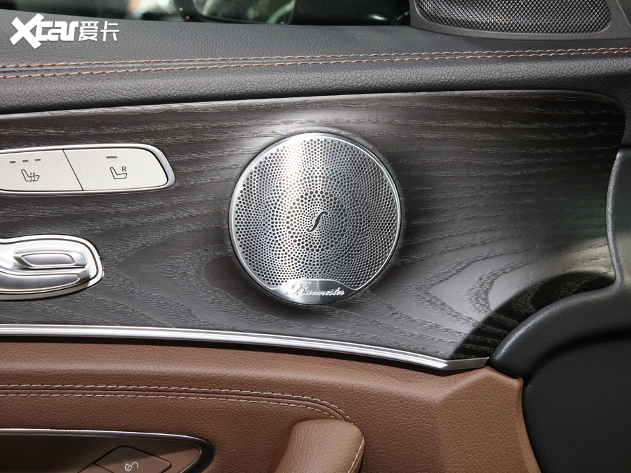 2021YE E 300 L A\