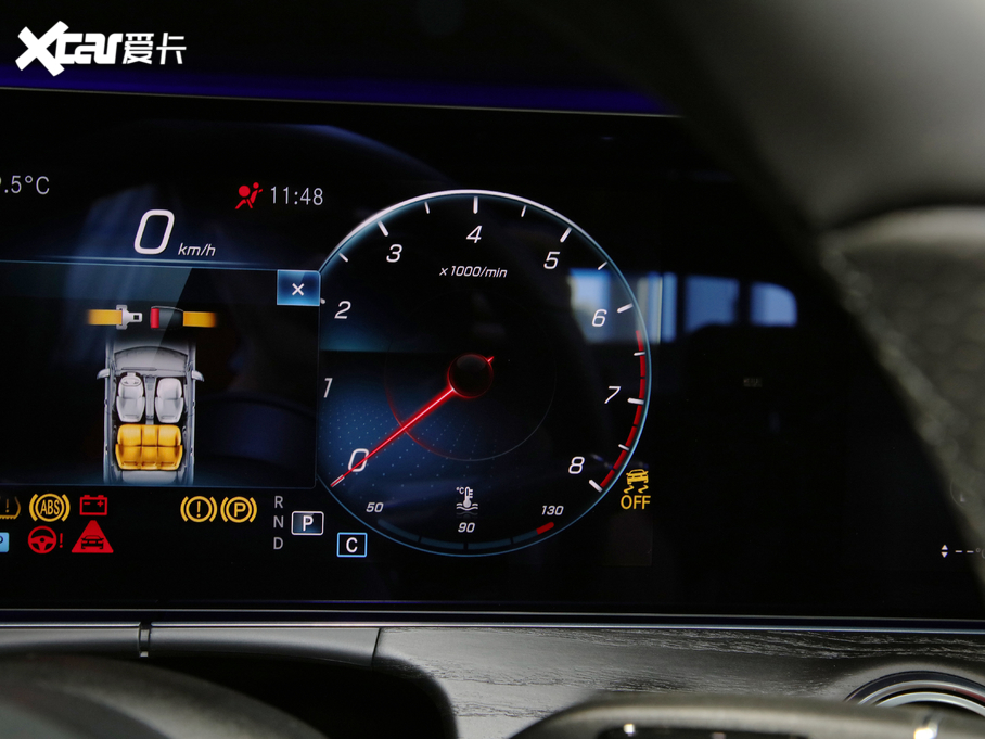 2021YE E 300 L A\