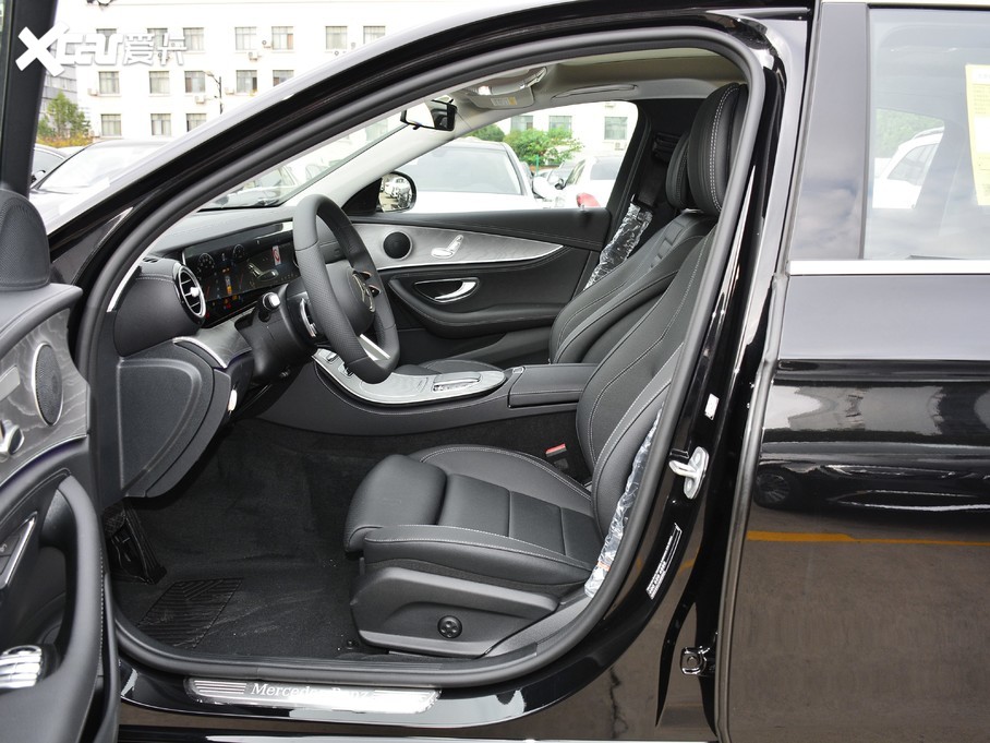 2021YE E 260 L \(yn)