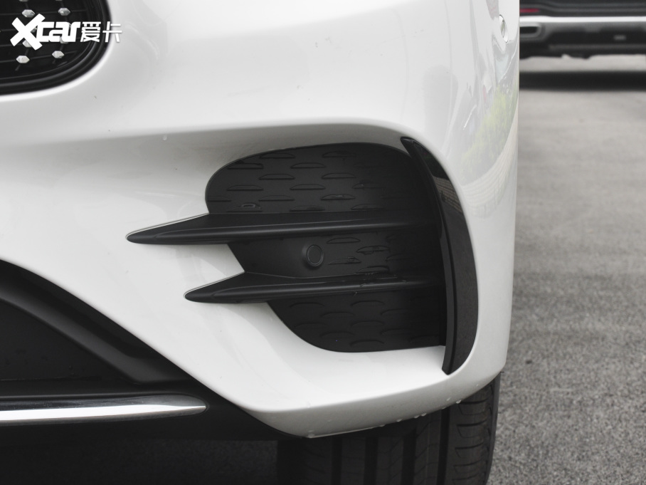 2021YE Ŀ E 300 L F