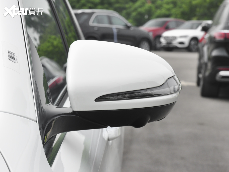 2021YE Ŀ E 300 L F