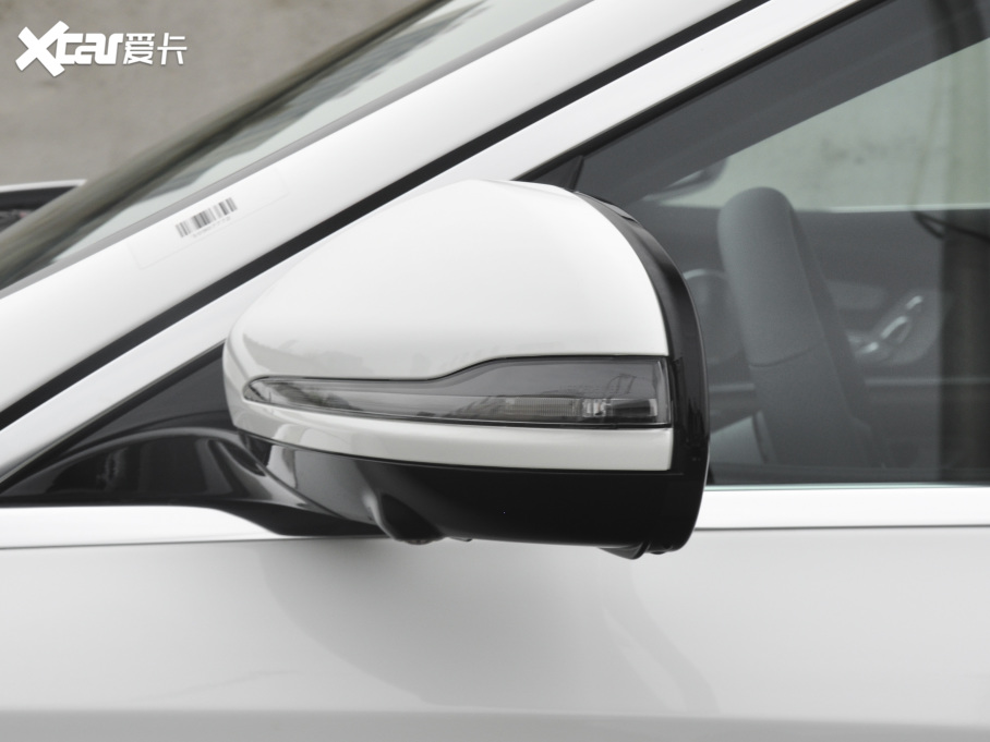 2021YE Ŀ E 300 L F