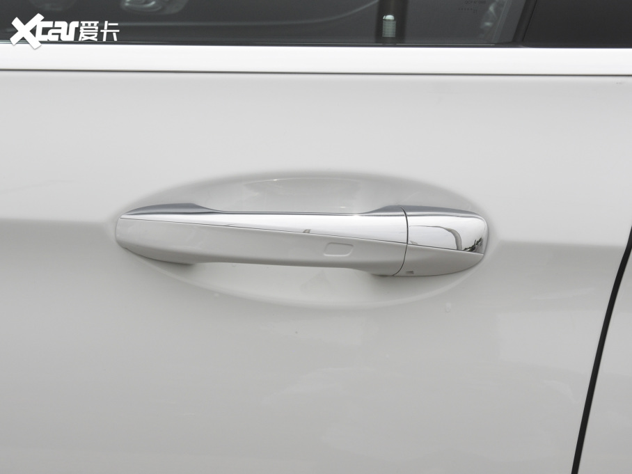 2021YE Ŀ E 300 L F