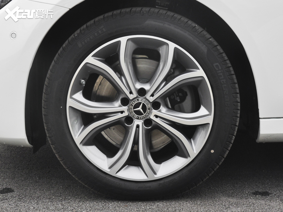 2021YE Ŀ E 300 L F