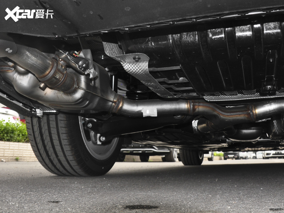 2021YE Ŀ E 300 L F