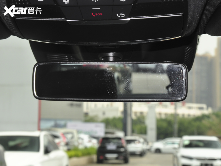 2021YE Ŀ E 300 L F