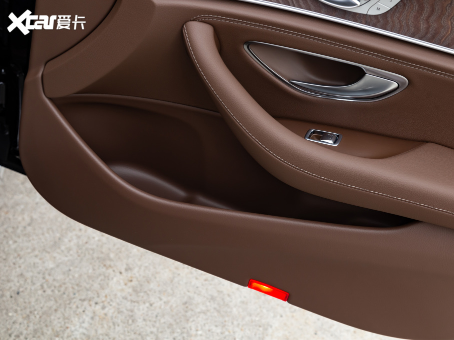 2021YE(j) Ŀ E 300 L r(sh)