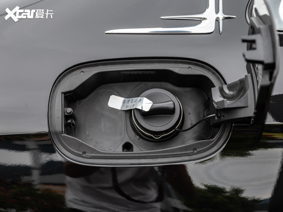 2021YE(j) Ŀ E 260 L