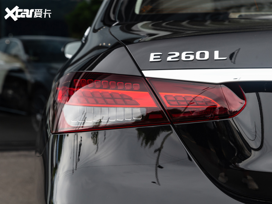 2021YE(j) Ŀ E 260 L