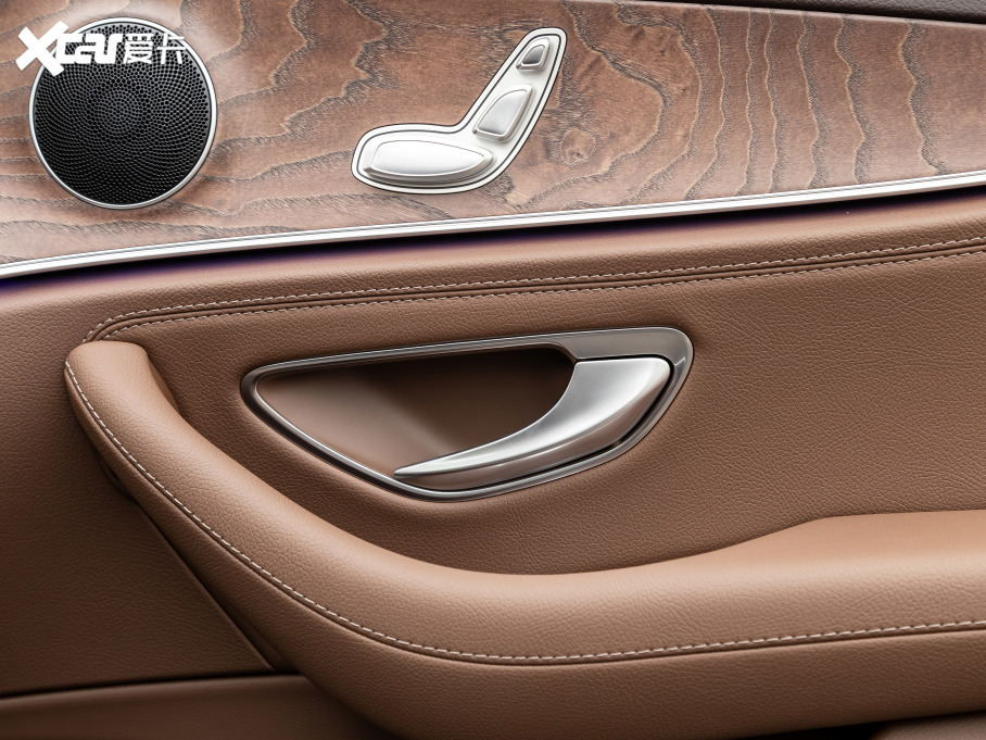 2021��YE�� �Ŀ� E 260 L