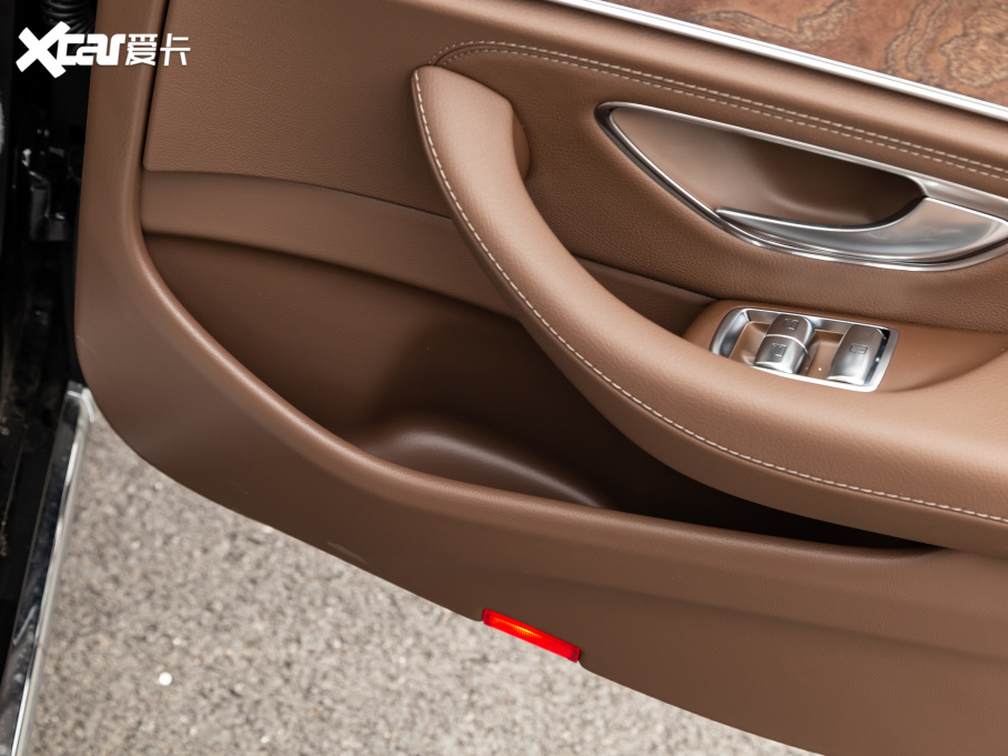 2021YE Ŀ E 260 L