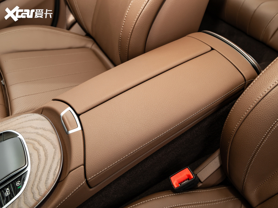 2021YE Ŀ E 260 L