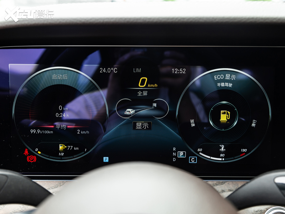 2021YE Ŀ E 260 L