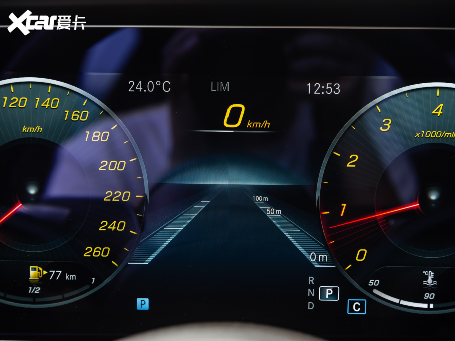 2021YE Ŀ E 260 L